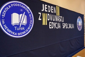 „Jeden z dwunastu – wydanie specjalne” z okazji 100–lecia szkoły