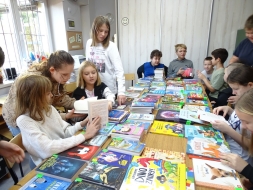 NOWOŚCI BIBLIOTECZNE W NASZEJ SZKOLE