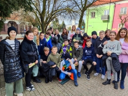 Uczniowie 5a odkrywają walory turystyczne naszego miasta...